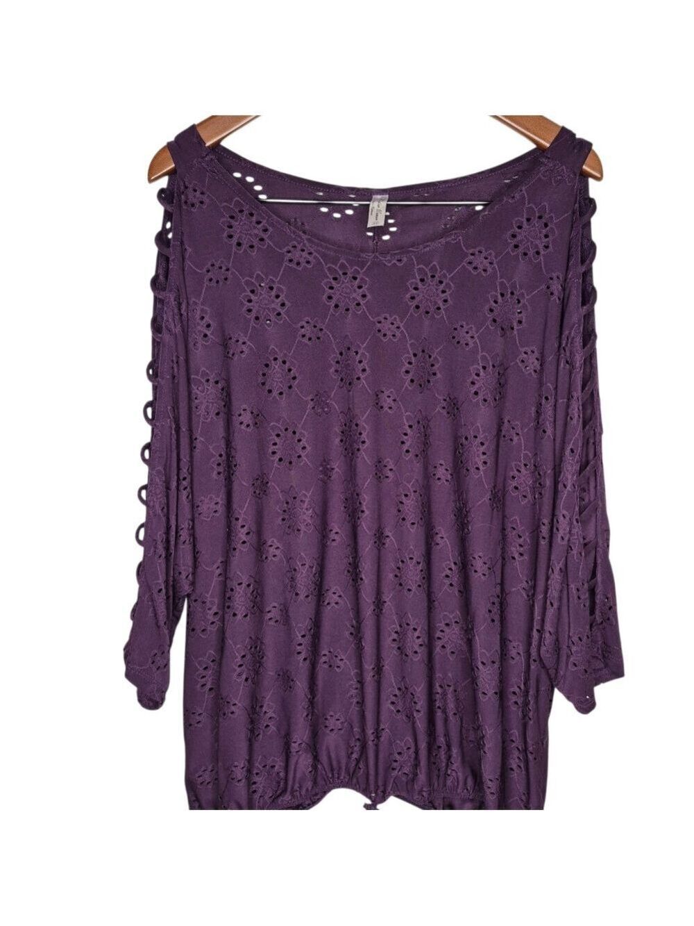 PerSeption Women Plum Eyelet Ladder-Sleeve Top 3X - Picture 2 of 6
